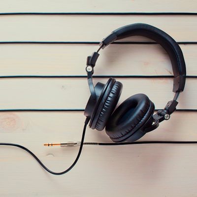 TelefonSounds.de - art music studio background with dj  headphones